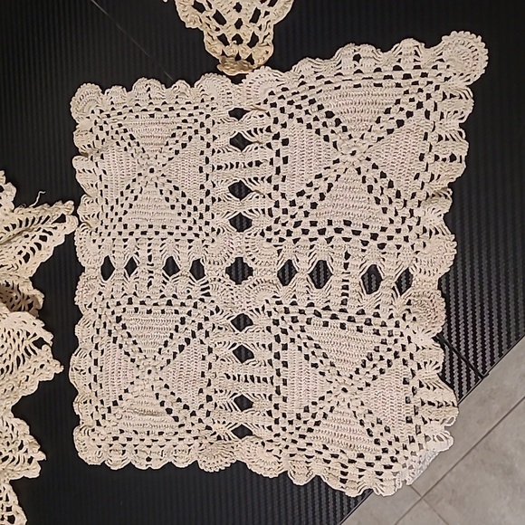 🍀Handmade vintage decor table doilies - Picture 5 of 6